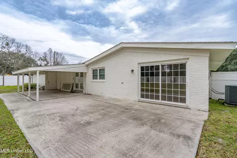 Exterior - 107 Clower Ave, Long Beach, MS 39560 photo 3 of 8