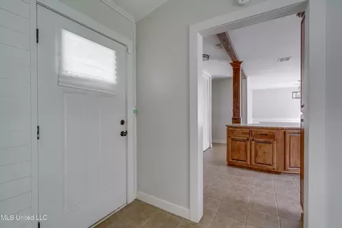Entry Way - 107 Clower Ave, Long Beach, MS 39560 photo 1 of 1