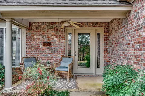Exterior - 220 Independence Blvd, Flowood, MS 39232 photo 3 of 5