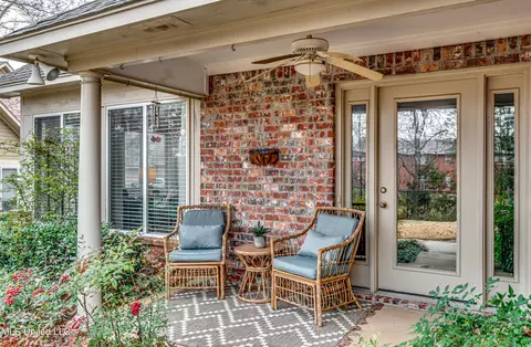 Exterior - 220 Independence Blvd, Flowood, MS 39232 photo 2 of 5