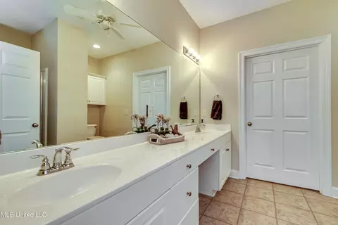 Bath - 220 Independence Blvd, Flowood, MS 39232 photo 2 of 6