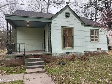 4426 Desoto St, Jackson, MS 39206