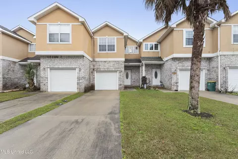 3485 Riverbend Cv, Biloxi, MS 39532