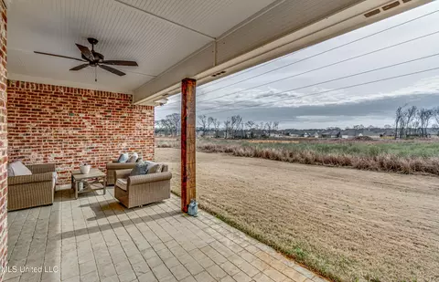 894 Glenwild Cir, Canton, MS 39046 photo 13