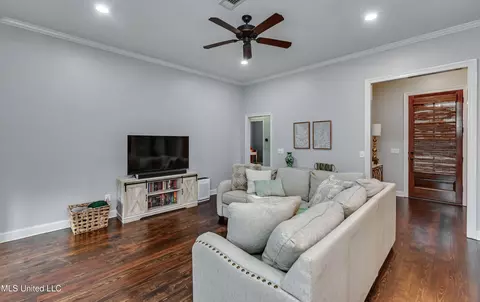 Living - 409 Cumberland Rdg, Madison, MS 39110 photo 1 of 1