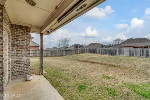 Exterior - 409 Cumberland Rdg, Madison, MS 39110 photo 5 of 10