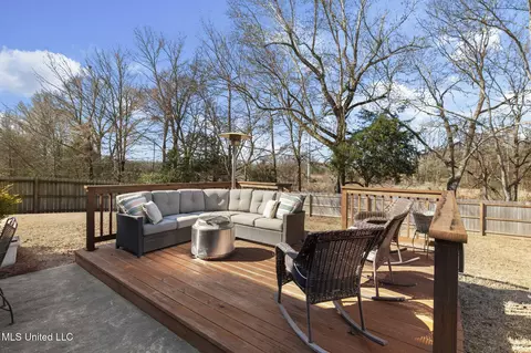 Exterior - 226 Falls Xing, Madison, MS 39110 photo 6 of 10