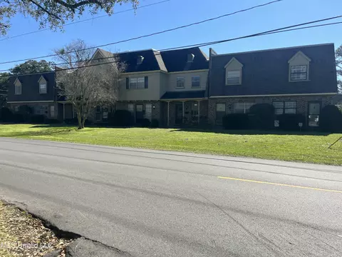 413 Kahler St #6, Gulfport, MS 39507