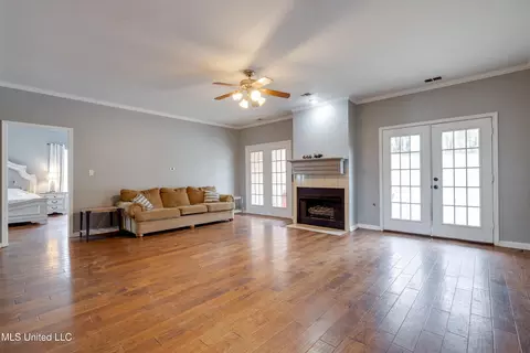 3574 Cleveland Rd, Hernando, MS 38632 photo 9