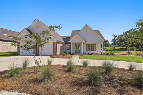 176 Bronson Bnd, Flowood, MS 39232