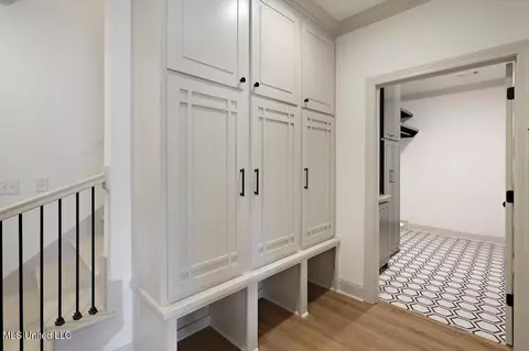Entry Way - 176 Bronson Bnd, Flowood, MS 39232 photo 2 of 3