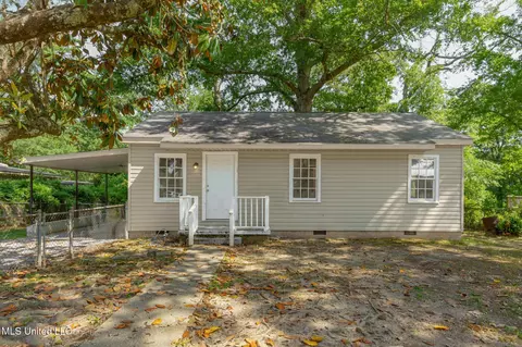 70 Duncan St, Lucedale, MS 39452