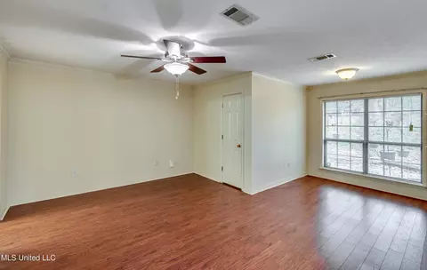 Living - 104 Devonport Cir, Raymond, MS 39154 photo 5 of 6