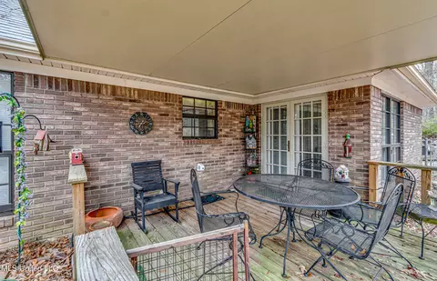 Exterior - 104 Devonport Cir, Raymond, MS 39154 photo 6 of 11