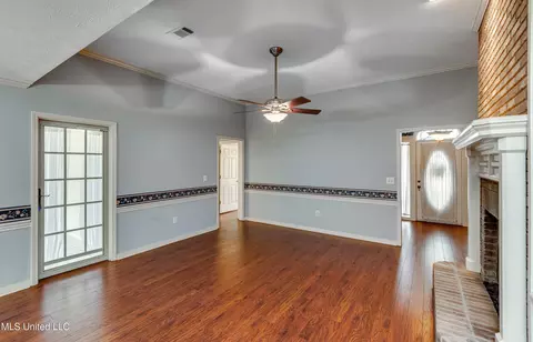 Living - 104 Devonport Cir, Raymond, MS 39154 photo 4 of 6