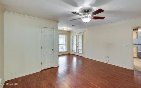Living - 104 Devonport Cir, Raymond, MS 39154 photo 6 of 6