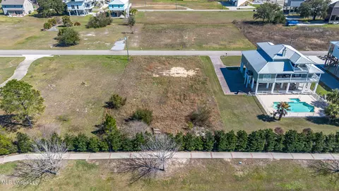 310 S Seashore Ave, Long Beach, MS 39560 photo 17