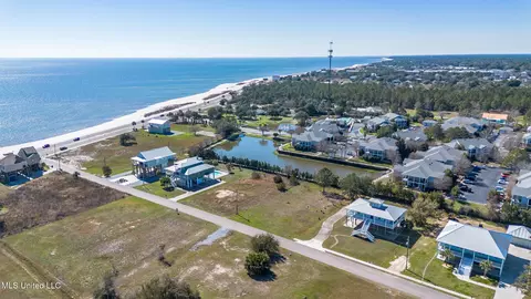 310 S Seashore Ave, Long Beach, MS 39560 photo 6