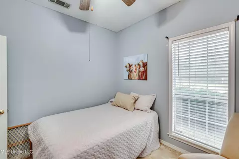 Bedroom - 610 Old Rice Rd, Madison, MS 39110 photo 9 of 10