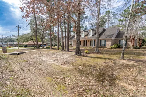 Exterior - 7898 Hilo Way, Diamondhead, MS 39525 photo 4 of 22