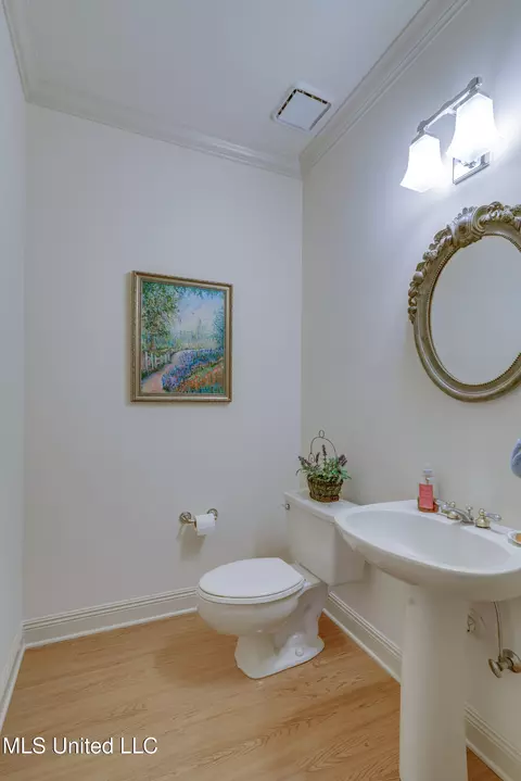 Bath - 7898 Hilo Way, Diamondhead, MS 39525 photo 1 of 7