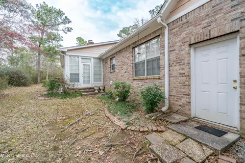 Exterior - 7898 Hilo Way, Diamondhead, MS 39525 photo 16 of 22