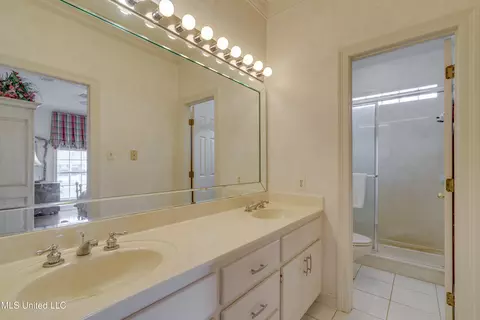 Bath - 7898 Hilo Way, Diamondhead, MS 39525 photo 5 of 7