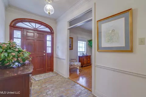 Entry Way - 7898 Hilo Way, Diamondhead, MS 39525 photo 2 of 6