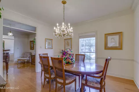 Dining - 7898 Hilo Way, Diamondhead, MS 39525 photo 2 of 5