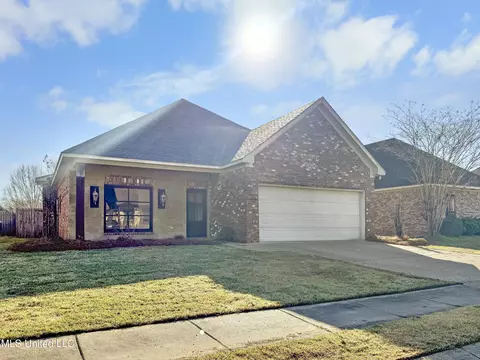923 Frisky Dr, Brandon, MS 39047