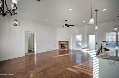 616 Greenfield Ridge Dr E, Brandon, MS 39042 photo 9