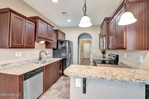 Kitchen - 4650 E Dublin, Olive Branch, MS 38654 photo 1 of 3