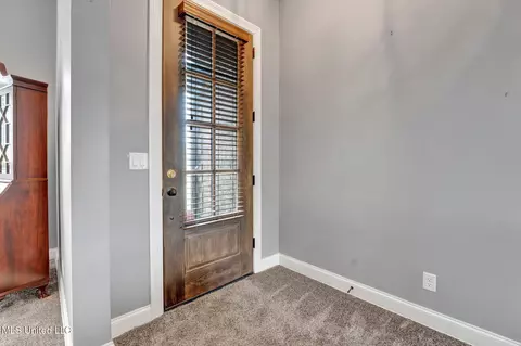 Entry Way - 4650 E Dublin, Olive Branch, MS 38654 photo 1 of 1
