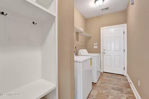 Other - 4650 E Dublin, Olive Branch, MS 38654 photo 2 of 6