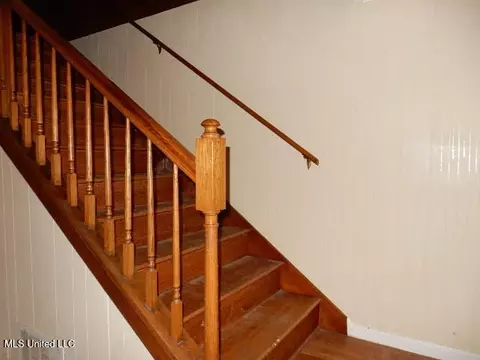 Entry Way - 1741 Hwy 178, Myrtle, MS 38650 photo 2 of 2