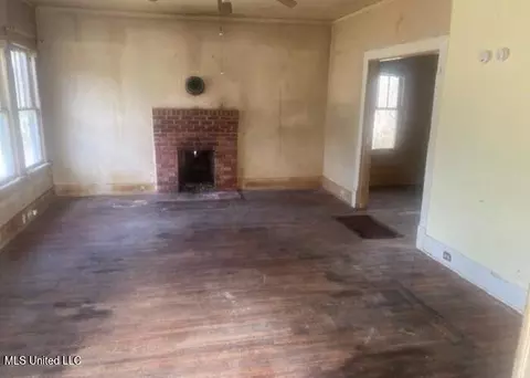 2829 N 5th Ave, Laurel, MS 39440 photo 7