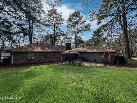 1202 Ferncrest Dr, Jackson, MS 39211 photo 19