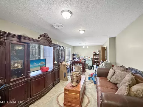 1202 Ferncrest Dr, Jackson, MS 39211 photo 3