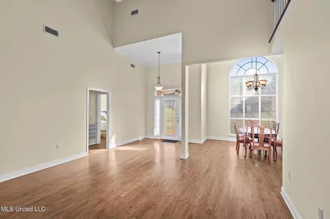 108 Spring Valley Dr, Brandon, MS 39047 photo 9