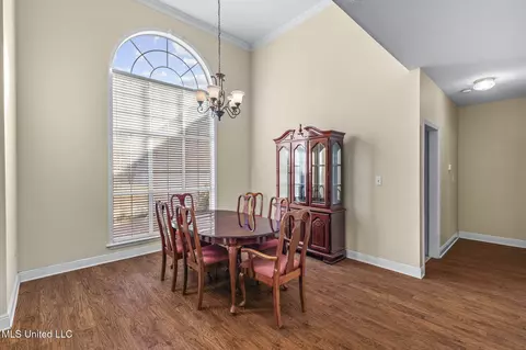 108 Spring Valley Dr, Brandon, MS 39047 photo 4