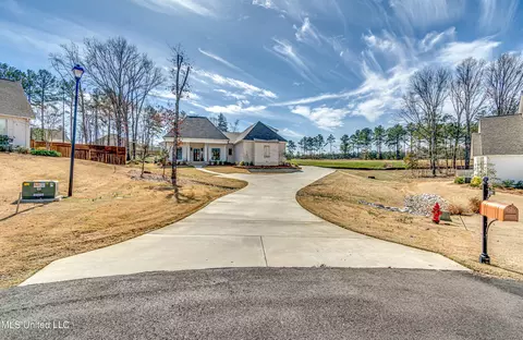 120 Silverleaf Dr, Madison, MS 39110