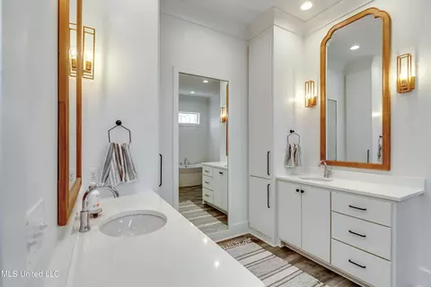 Bath - 120 Silverleaf Dr, Madison, MS 39110 photo 8 of 9