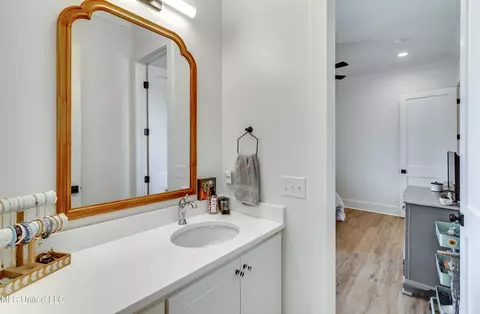 Bath - 120 Silverleaf Dr, Madison, MS 39110 photo 3 of 9