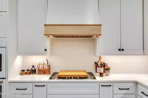 Kitchen - 120 Silverleaf Dr, Madison, MS 39110 photo 5 of 8