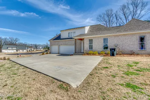 Exterior - 120 Silverleaf Dr, Madison, MS 39110 photo 18 of 19
