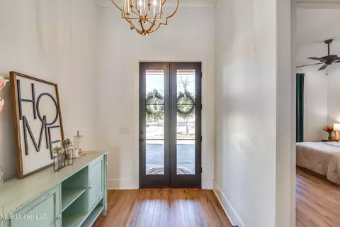 Entry Way - 120 Silverleaf Dr, Madison, MS 39110 photo 1 of 2
