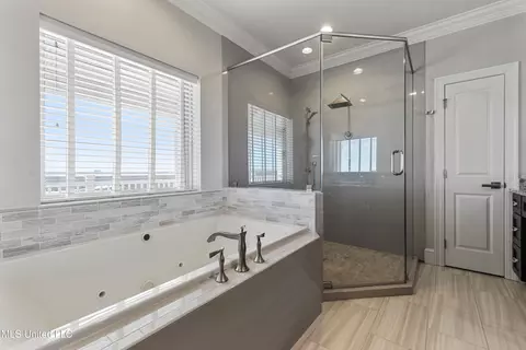Bath - 1426 Hanakealoha Pl, Diamondhead, MS 39525 photo 3 of 6
