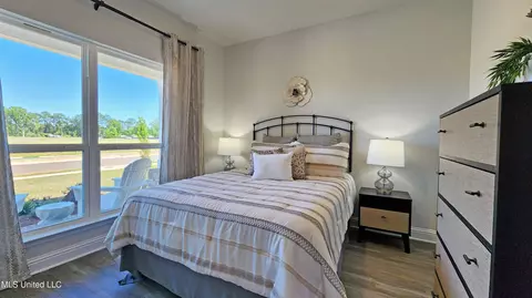 Bedroom - 430 Piney Dr, Pearl, MS 39208 photo 1 of 6