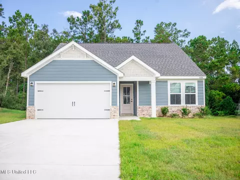 14498 Quail Ridge Dr, Gulfport, MS 39503
