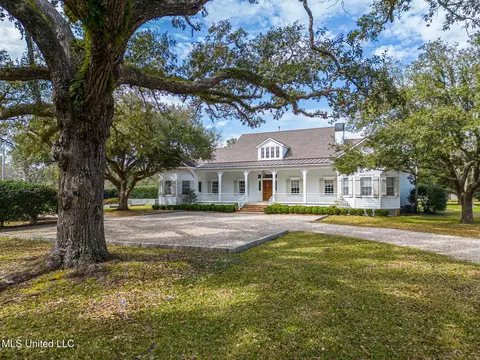 22990 Arcadia Farm Rd, Pass Christian, MS 39571